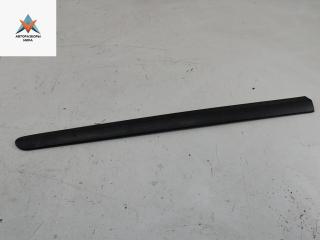 молдинг двери передней левой Peugeot 308 T7 [рестайлинг] 2011, 1.4 л., бензин, МКПП, серый, универсал, 9680364880