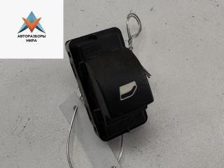 кнопка стеклоподъемника заднего правого Peugeot 308 T7 [рестайлинг] 2011, 1.4 л., бензин, МКПП, серый, универсал