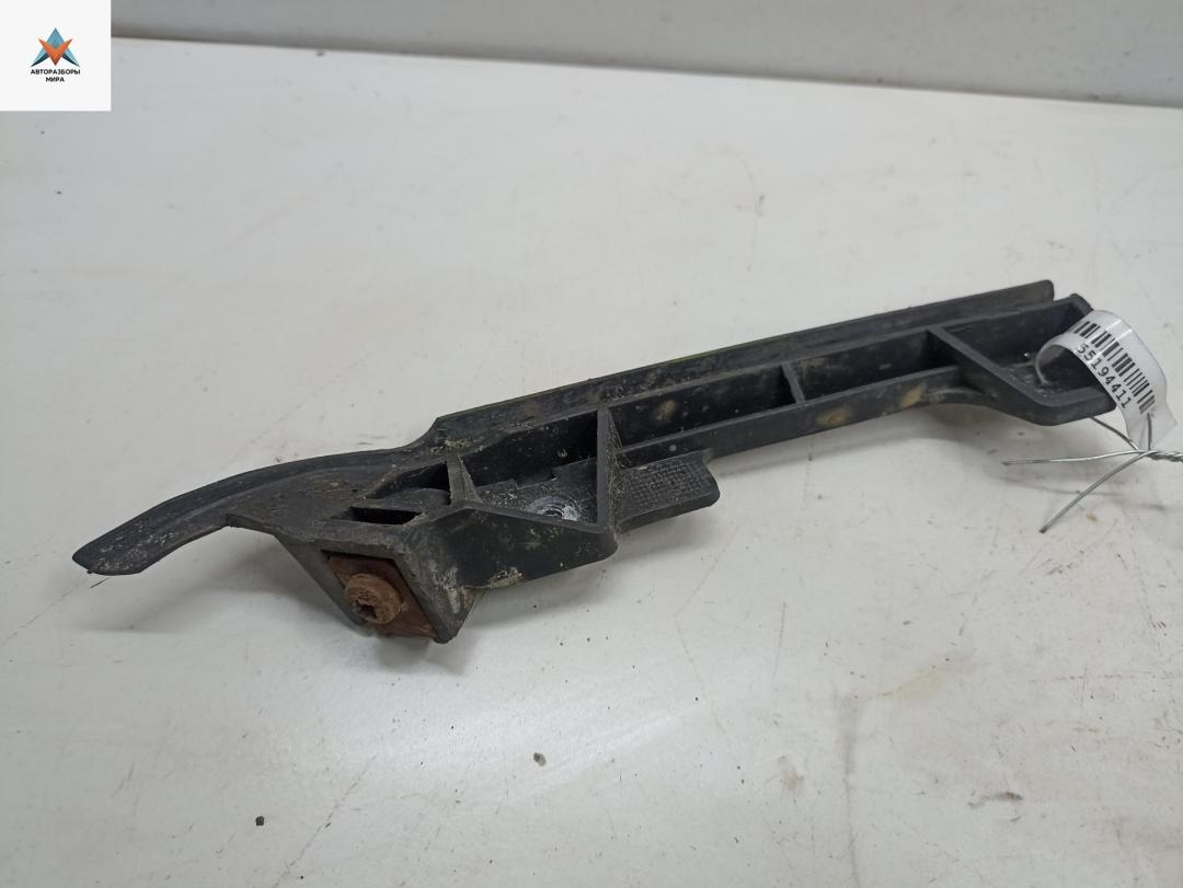 кронштейн переднего бампера Opel Astra G 1999, 2.0 л., бензин, МКПП, чёрный, универсал, 905559500 - фото №1