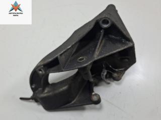 кронштейн генератора Renault Espace 3 поколение 1996, 2.0 л., бензин, МКПП, серый, минивэн