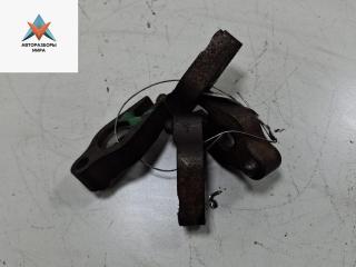 крепление форсунки Ford Focus 1 поколение [рестайлинг] 2002, 1.8 л., дизель, МКПП, серый, универсал