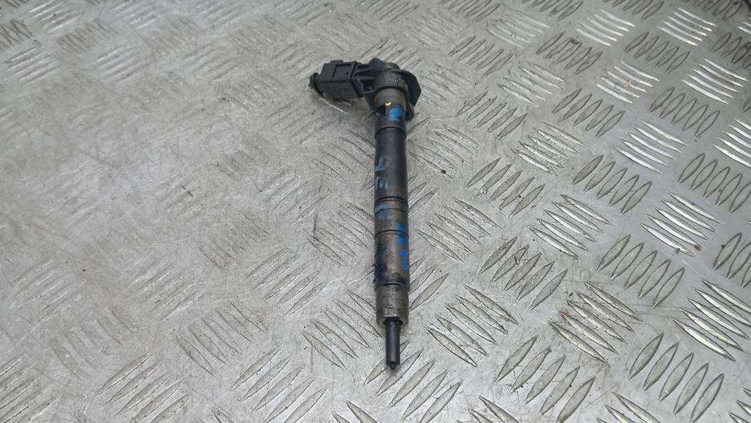 форсунка Volkswagen Passat B6 2007, 2.0 л., TDi, дизель, МКПП, седан, 03L130277, 0445116030 - фото №1