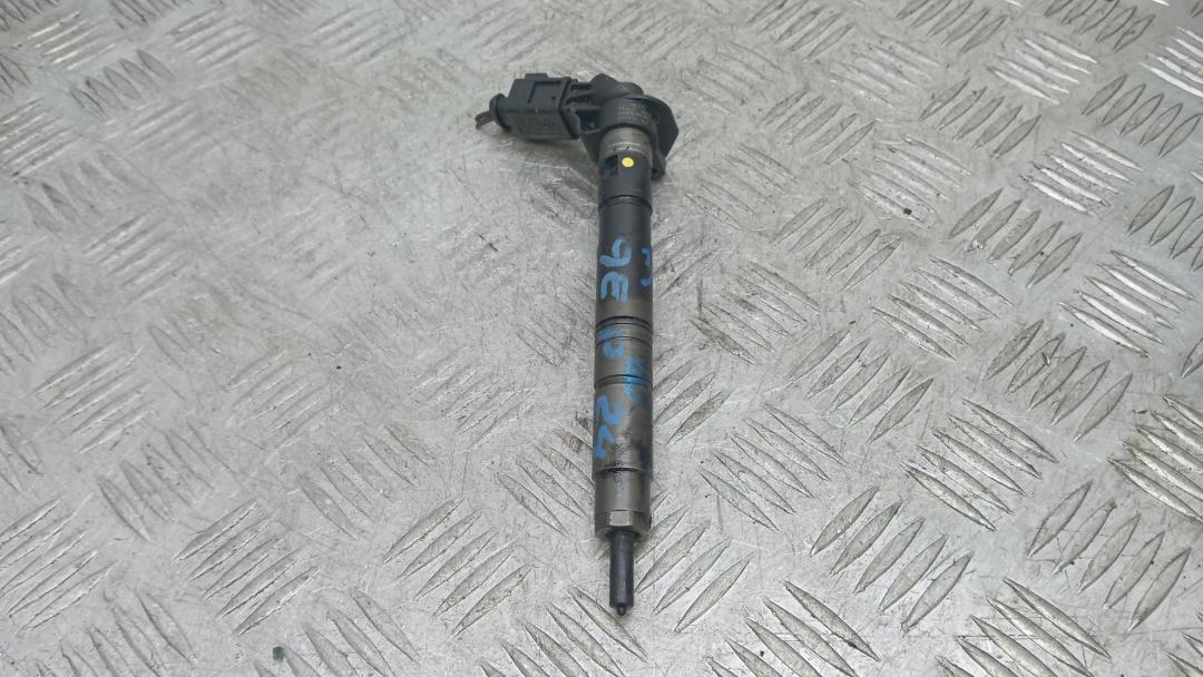 форсунка Volkswagen Passat B6 2007, 2.0 л., TDi, дизель, МКПП, седан, 03L130277, 0445116030 - фото №1