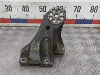 Кронштейн двигателя дизельный Audi Q7 4L 2007, 3.0 л., D TDI, дизель, АКПП, внедорожник 5 дв.