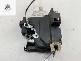 замок двери передней правой Audi A4 B5 1997, 1.6 л., бензин, МКПП, красный, седан, 8D1837016E