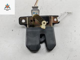 замок багажника Audi A4 B5 1997, седан, 8D5827505F