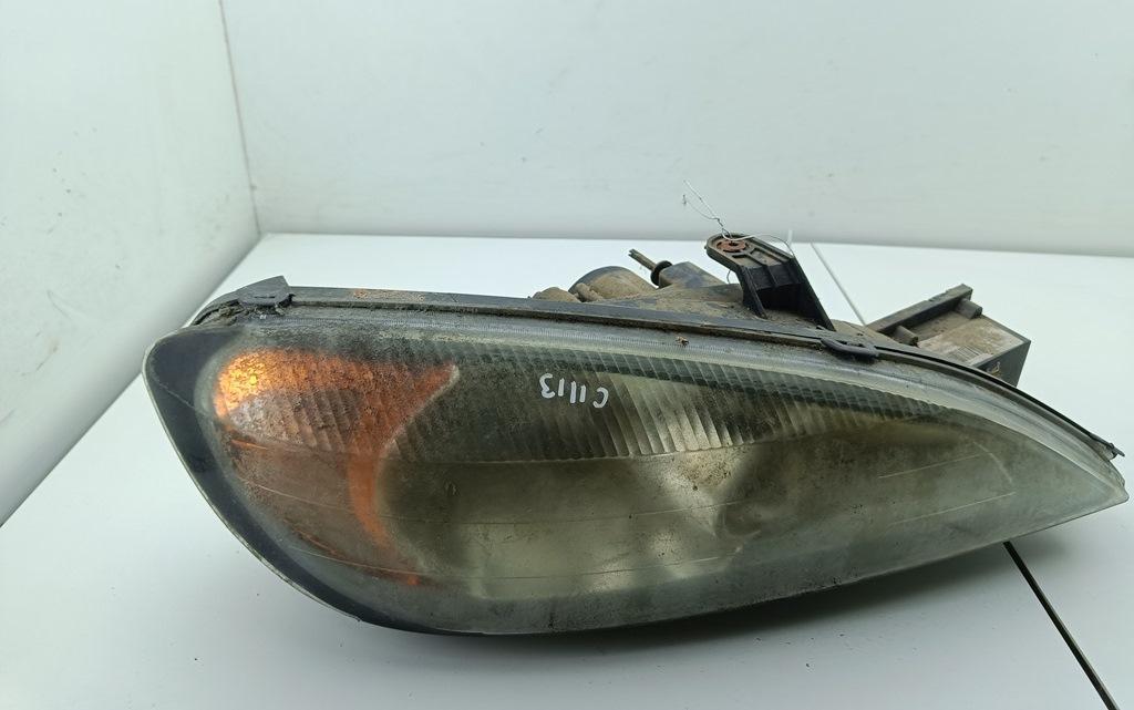 фара правая Nissan Primera P11 2000, 2.0 л., бензин, МКПП, синий, универсал, 89005900 - фото №1