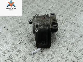 подушка крепления КПП Volkswagen Golf 5 поколение 2006, 2.0 л., дизель, МКПП, чёрный, хетчбэк 5 дв.