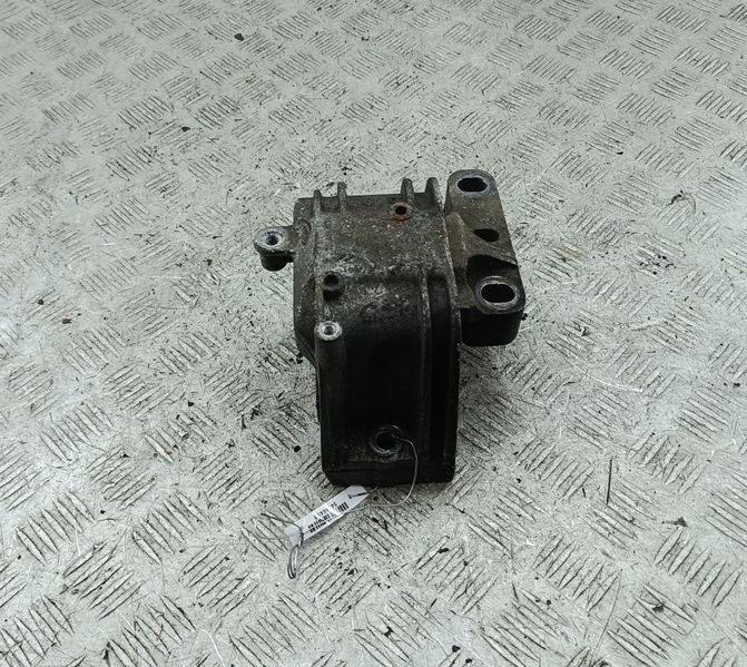 подушка крепления КПП Volkswagen Golf-5 Plus 2006, 2.0 л., дизель, МКПП, чёрный, хетчбэк 5 дв.