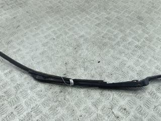 Щеткодержатель (поводок стеклоочистителя) передний Audi A4 B6 2002, 1.9 л., дизель, МКПП, чёрный, универсал, 8E1955407C