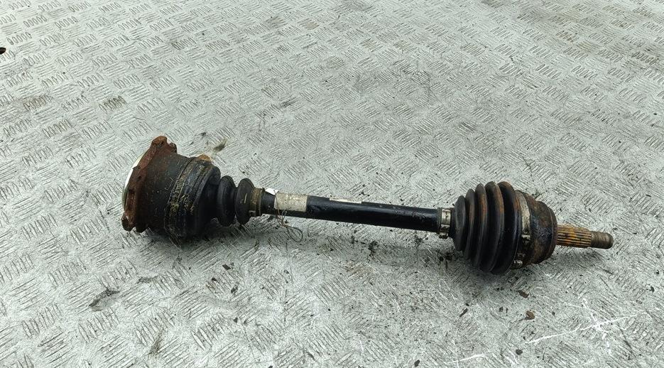 полуось передняя левая (приводной вал, ШРУС) Volkswagen Golf-3 1997, 1.8 л., бензин, АКПП, серый, хетчбэк 3 дв.