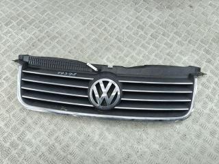 решетка радиатора Volkswagen Passat B5+ (GP) 2003, чёрный, универсал