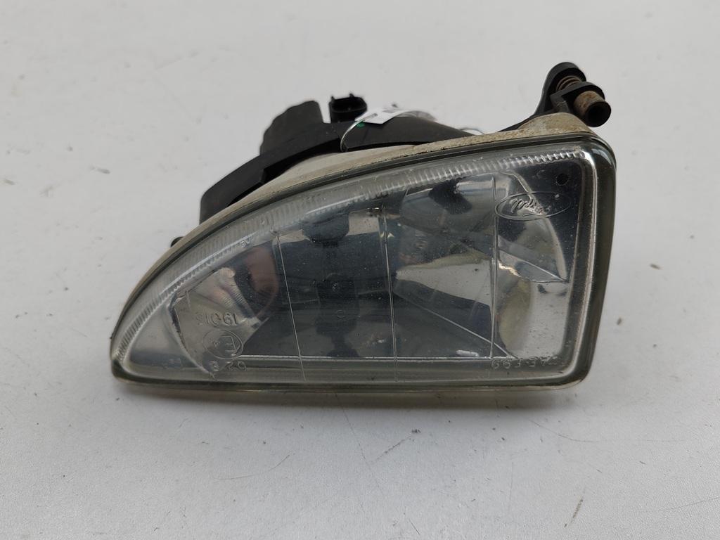 фара противотуманная левая Ford Focus I 2000, 1.6 л., i, бензин, МКПП, синий, универсал, XS4115201A