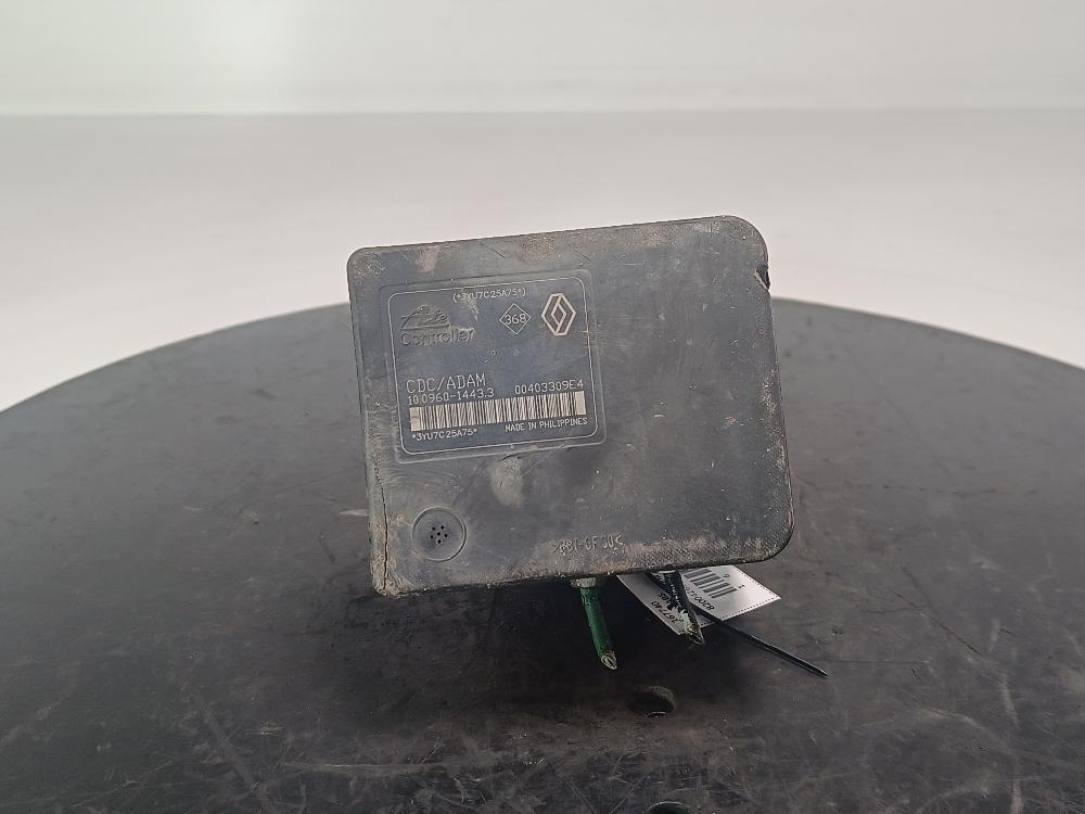 блок ABS Renault Laguna 2 поколение 2003, Дизель 1.9, цвет, 8200426953 - фото №1