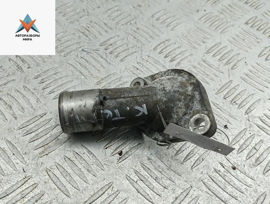 корпус термостата Renault Koleos 1 поколение 2008, 2.5 л., бензин, МКПП, серый, внедорожник 5 дв. - фото №1