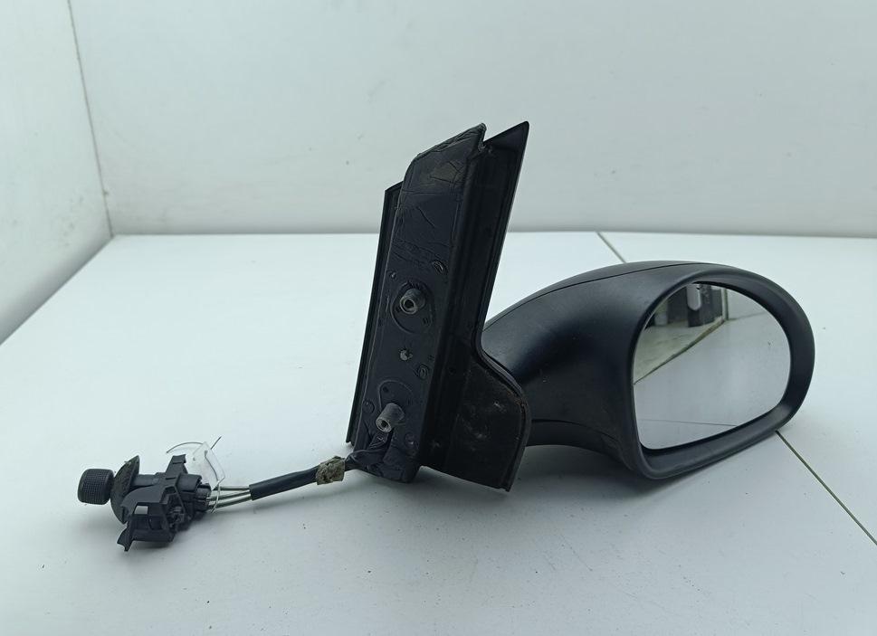 зеркало правое SEAT Altea 2004, 1.9 л., дизель, МКПП, красный, минивэн, 5P1857934