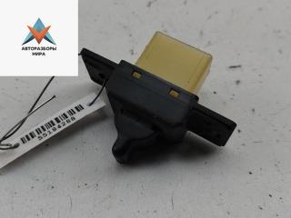 кнопка стеклоподъемника переднего правого Chrysler Voyager 4 поколение [рестайлинг] 2006, 2.8 л., дизель, АКПП, чёрный, минивэн