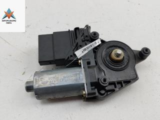 моторчик стеклоподъемника задний левый Volkswagen Passat B5 [рестайлинг] 2003, 1.9 л., МКПП, универсал, 105406301