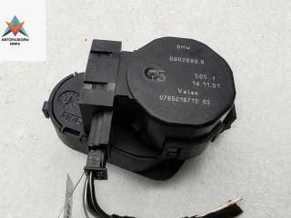 моторчик заслонки печки BMW X5 E53 2002, 4.6 л., бензин, АКПП, чёрный, внедорожник 5 дв., 6902699