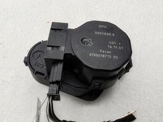 моторчик заслонки печки BMW X5 E53 2002, 4.6 л., бензин, АКПП, чёрный, внедорожник 5 дв., 6902699