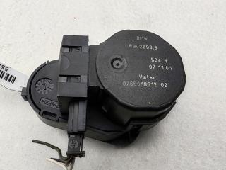 моторчик заслонки печки BMW X5 E53 2002, 4.6 л., бензин, АКПП, чёрный, внедорожник 5 дв., 6902698