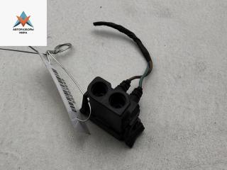 разъем (фишка) проводки BMW 3 серия E36 1995, 1.8 л., бензин, МКПП, серый, хетчбэк 3 дв., 1378416