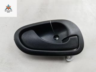 ручка наружная передняя правая Mitsubishi Carisma 1 поколение 1998, 1.8 л., бензин, АКПП, серый, хетчбэк 5 дв., MR288396