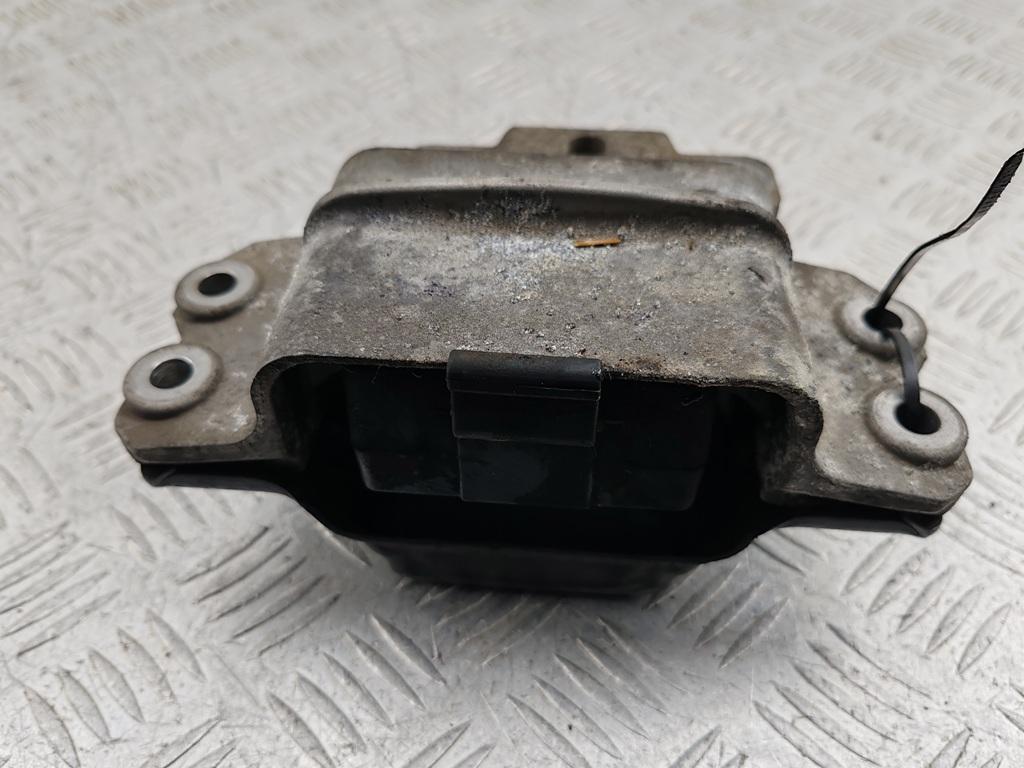 подушка крепления КПП Volkswagen Golf-5 2007, 1.4 л., бензин, МКПП, зелёный, универсал, 1K0199555AC