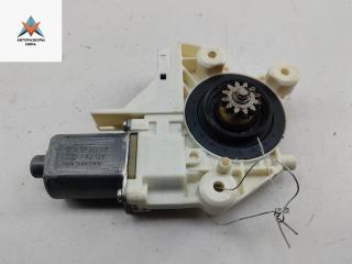 моторчик стеклоподъемника передний левый Ford Focus 2 поколение [рестайлинг] 2009, 1.4 л., МКПП, универсал, 4M5114A389