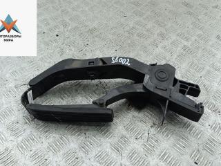 педаль Mercedes-Benz C-Класс W203/S203/CL203 2002, 2.2 л., дизель, МКПП, серый, седан, 2113000404