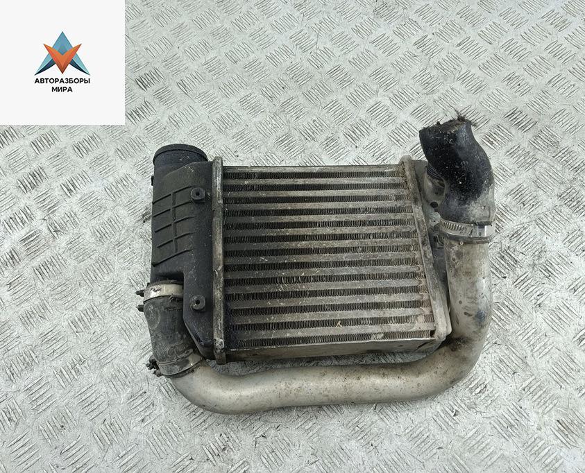 радиатор интеркулера Audi A6 4F/C6 2004, 3.0 л., дизель, АКПП, зелёный, седан - фото №1