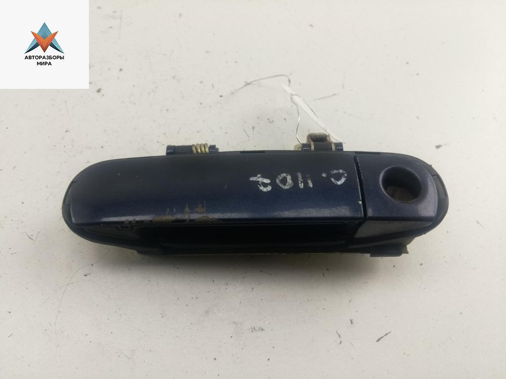 ручка наружная передняя левая Audi A6 4B/C5 1998, 2.4 л., бензин, МКПП, синий, универсал, 4B1837885 - фото №1