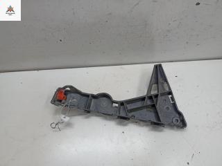 кронштейн переднего бампера Opel Astra H/Family [рестайлинг] 2005, 1.6 л., бензин, МКПП, серый, хетчбэк 5 дв., 24460283