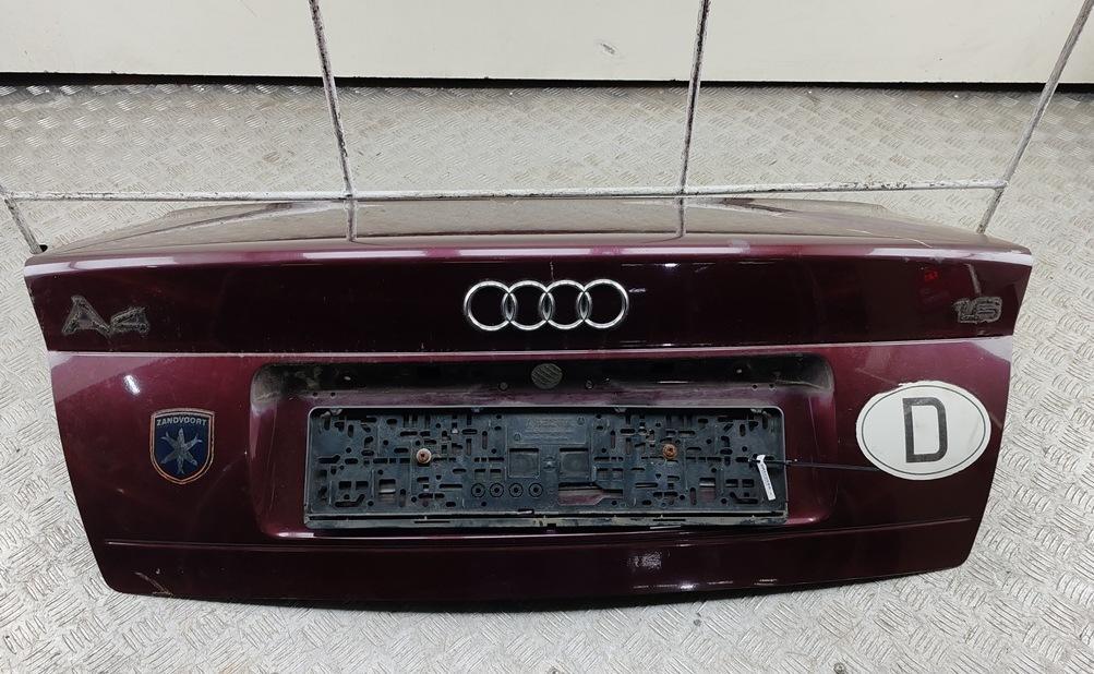 крышка багажника Audi A4 B5 1997, красный, седан
