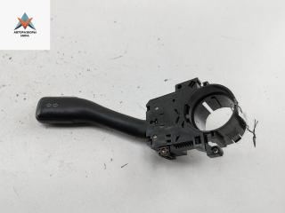 переключатель поворотов Volkswagen Golf 4 поколение 1998, 1.6 л., бензин, АКПП, серый, хетчбэк 3 дв., 8L0953513G