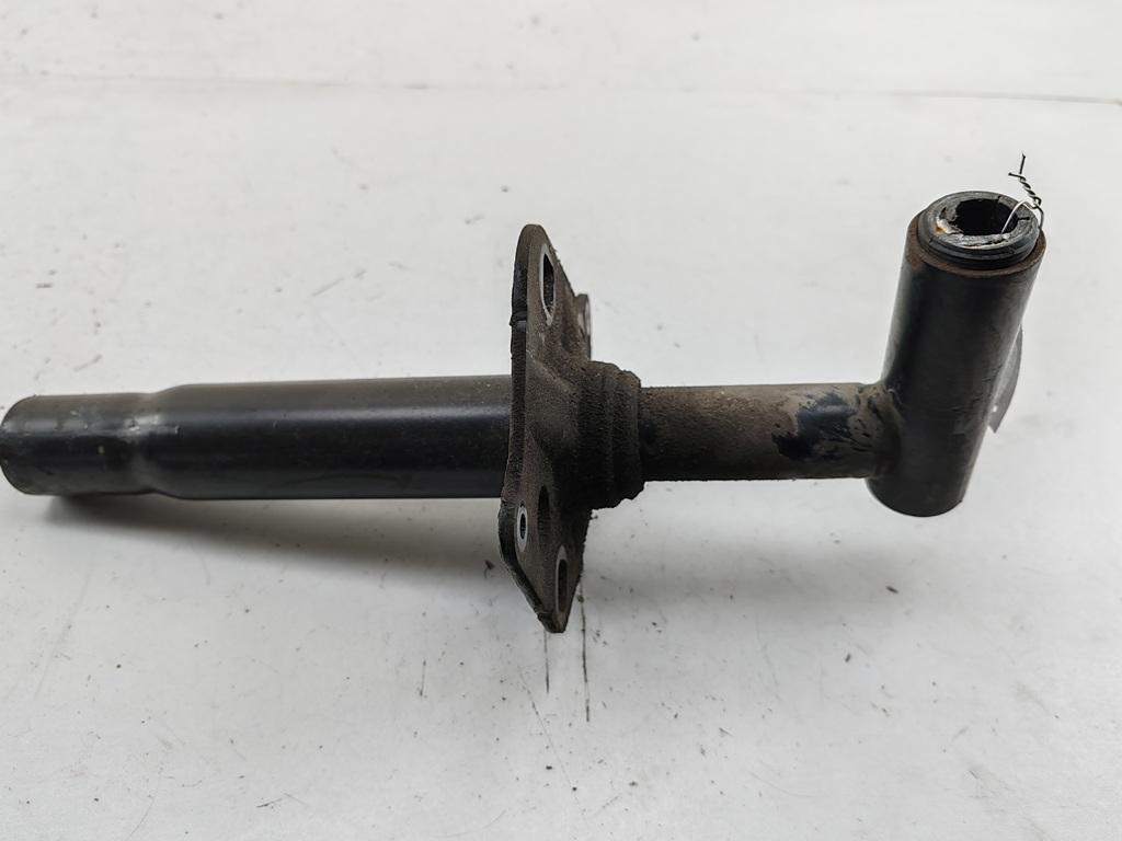 кронштейн переднего бампера BMW 7 E38 1999, 2.8 л., бензин, АКПП, чёрный, седан, 81254315