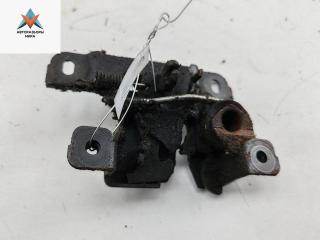 замок капота Audi A4 B5 1997, 1.6 л., бензин, МКПП, красный, седан