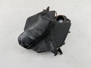 корпус воздушного фильтра Audi A6 C4 1996, 2.5 л., дизель, МКПП, красный, универсал, 4A0129607J