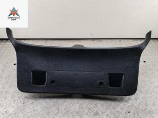 обшивка крышки багажника Volkswagen Passat B6 2008, 2.0 л., дизель, МКПП, чёрный, универсал, 3C9867605D