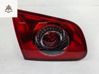 фонарь крышки багажника левый Volkswagen Passat B6 2008, 2.0 л., дизель, МКПП, чёрный, универсал, 3C9945093