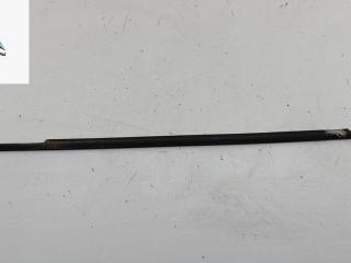 Молдинг стекла двери наружный Skoda Fabia 2 поколение (5J) 2009, 1.2 л., бензин, МКПП, серый, хетчбэк 5 дв.