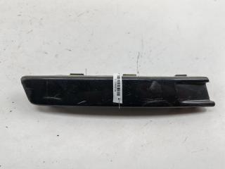 молдинг переднего бампера Volkswagen Passat B6 2008, 2.0 л., дизель, МКПП, чёрный, универсал, 3C0807646A