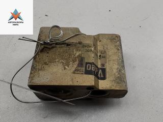 расширительный клапан кондиционера Volkswagen Passat B4 1995, 1.6 л., бензин, МКПП, синий, универсал, 357820103C