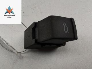 кнопка открытия багажника Volkswagen Passat B5 [рестайлинг] 2003, 1.9 л., дизель, МКПП, серый, универсал, 1J0959831A