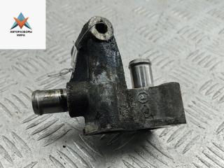 фланец (тройник) системы охлаждения Opel Vectra B [рестайлинг] 2000, 2.2 л., дизель, МКПП, серый, универсал, 90573652