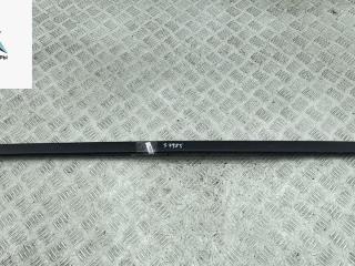 молдинг двери передней правой Renault Laguna 3 поколение 2008, 2.0 л., бензин, МКПП, чёрный, универсал, 808720001R