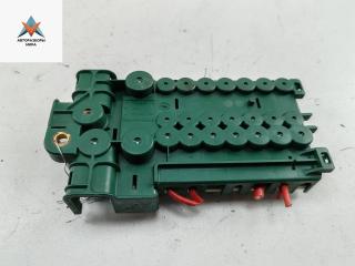 блок предохранителей BMW 7 серия E38 [рестайлинг] 1999, 2.8 л., бензин, АКПП, чёрный, седан, 8370640