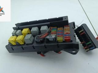 блок предохранителей Volkswagen Crafter 1 поколение 2006, 2.5 л., дизель, МКПП, белый, микроавтобус, 9065450401