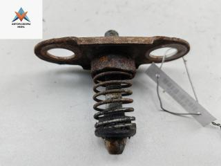 замок капота BMW 3 серия E46 1999, 2.0 л., дизель, МКПП, зелёный, универсал, 82129807