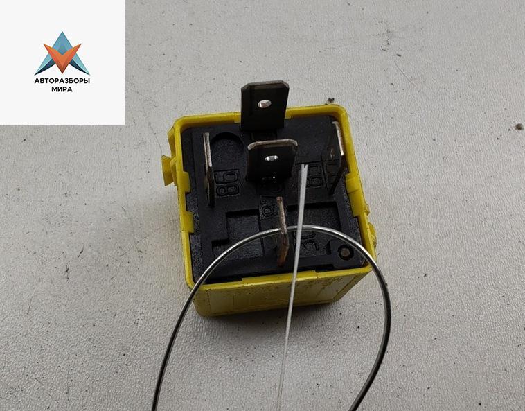 реле (прочие) Mercedes-Benz M-Class ML W163 2001, 2.7 л., дизель, АКПП, серый, внедорожник 5 дв., 0025421419 - фото №1